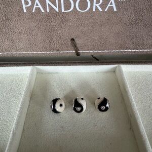 Pandora Yin Yang Black and Silver charms